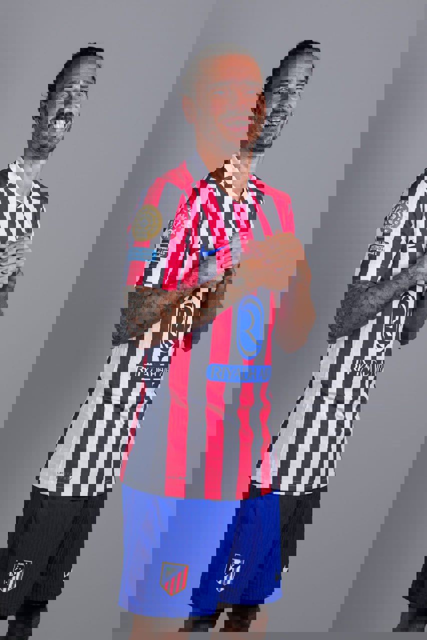 2198895