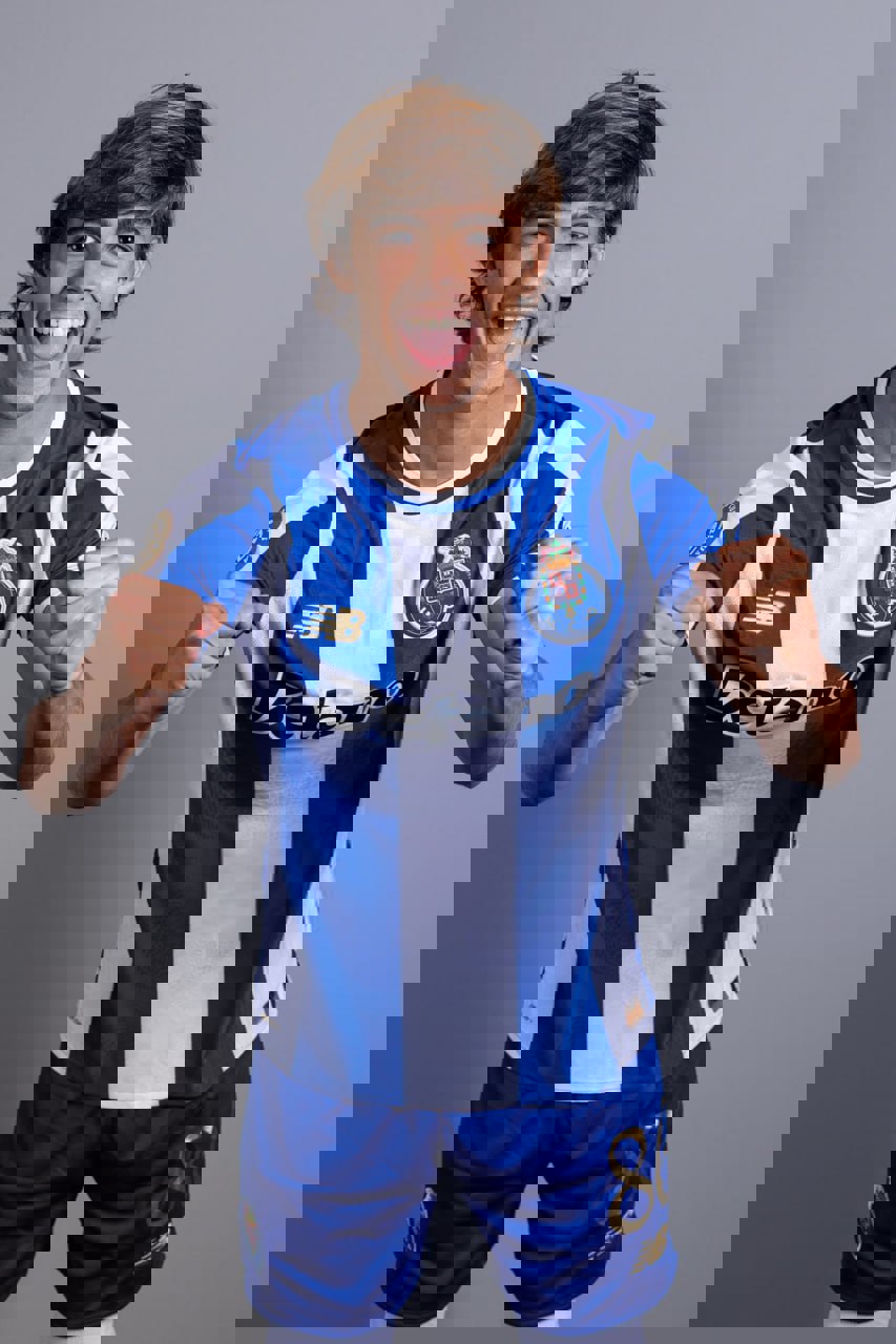 2198874