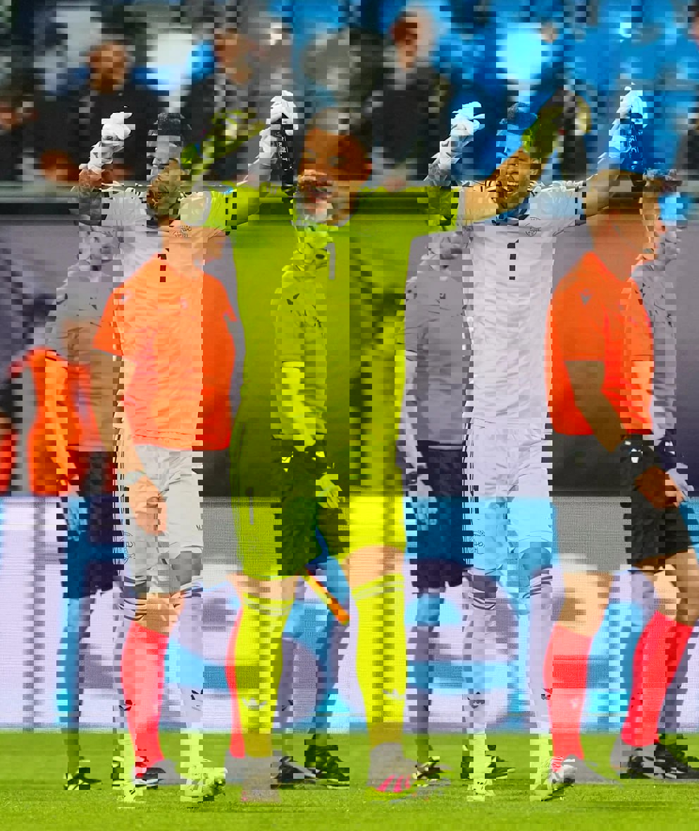2199041