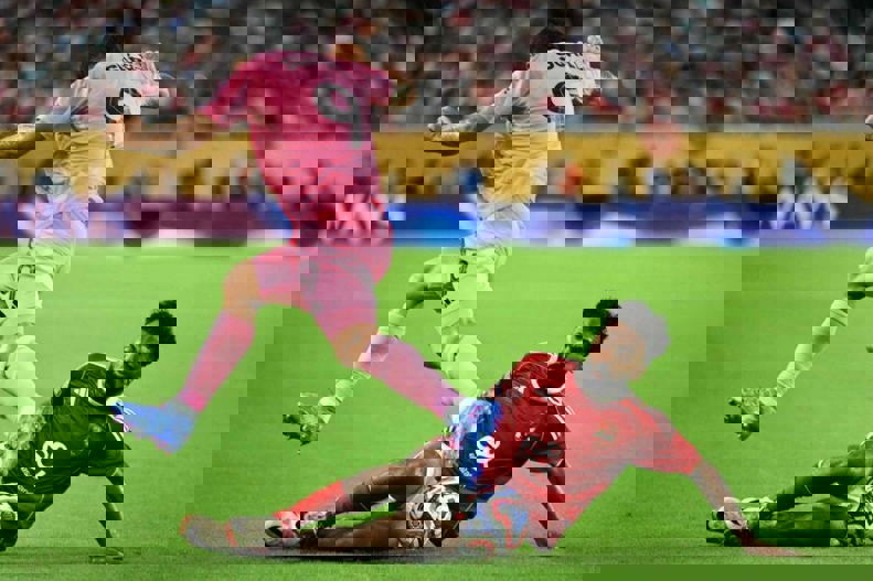 2199128