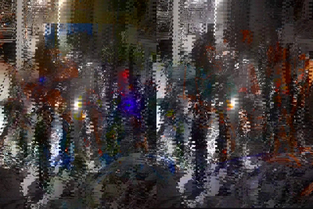 2199113