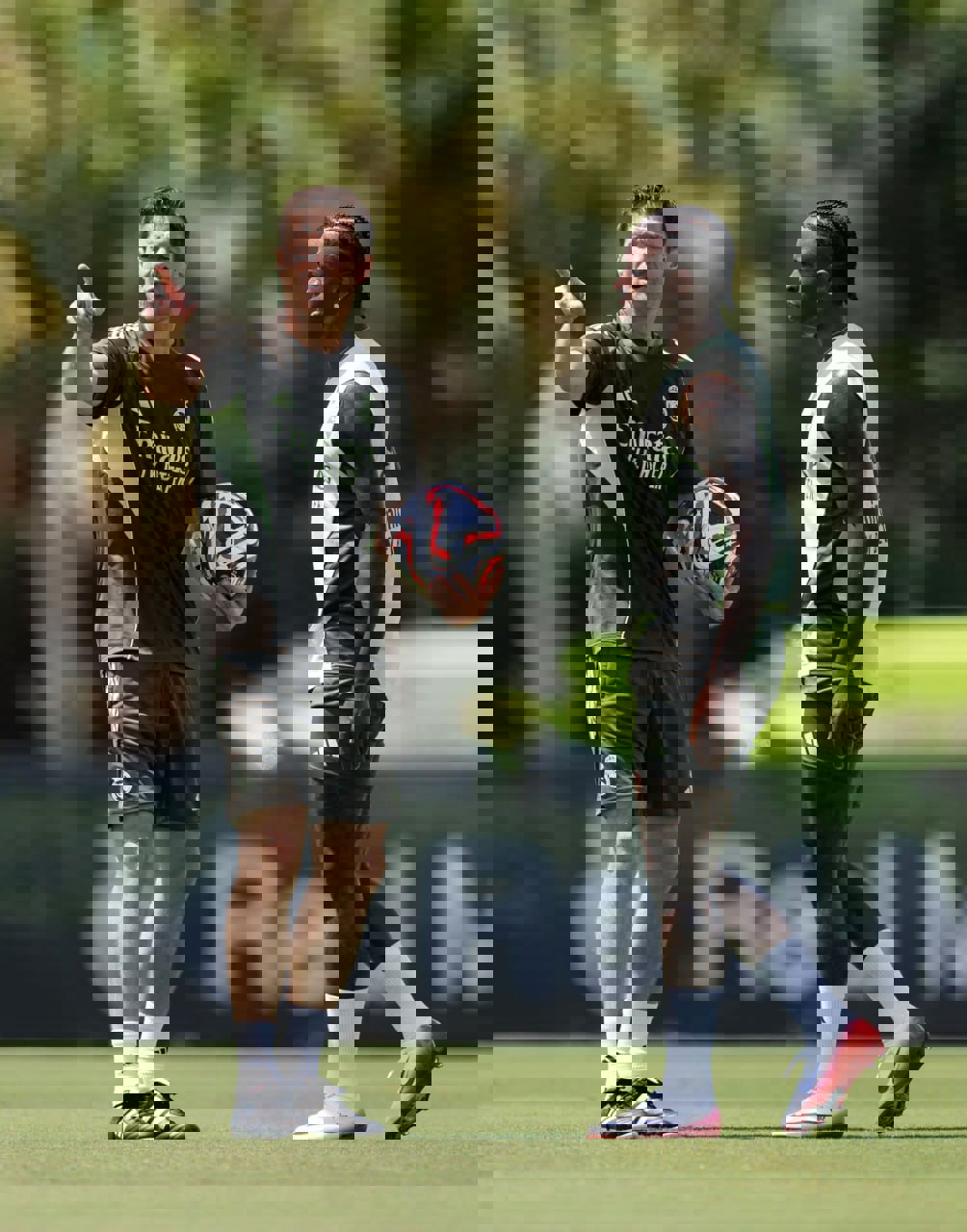 2199504