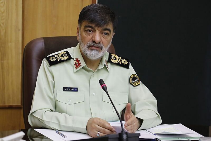 سردار رادان: با وطنفروشان با قاطعیت برخورد میکنیم / کشف انبار مواد منفجره و پهپاد و ریزپرندههای فعال در شهرری