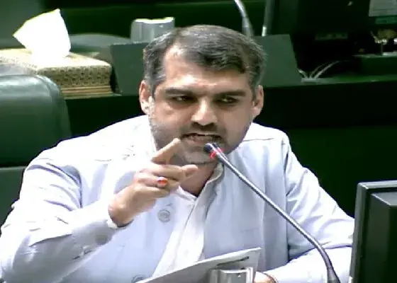 منان رئیسی: سالمم اما راننده مجلس زخمی شده است