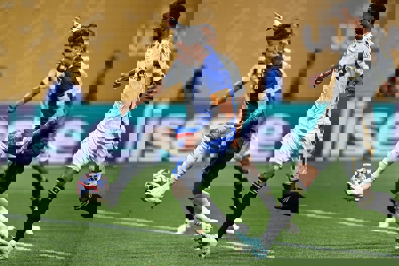 2199613