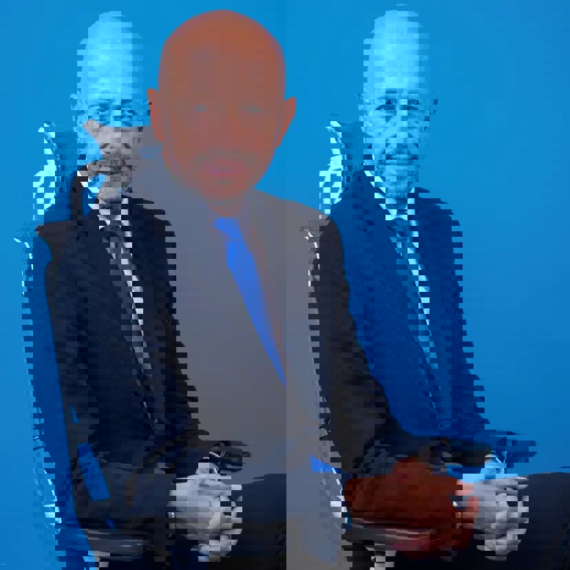 2199683