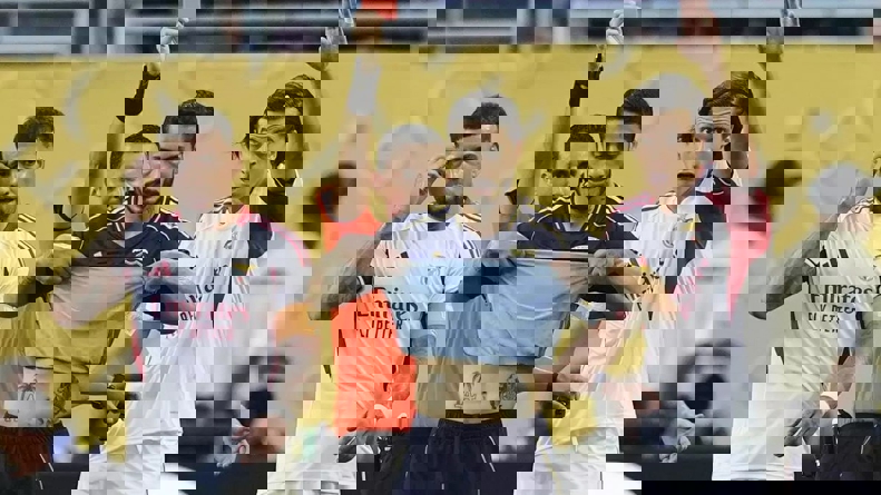 2199817