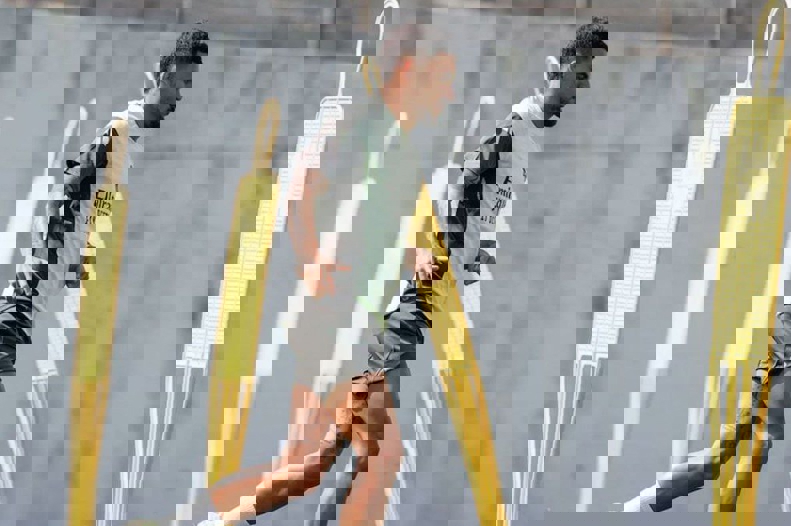 2199923