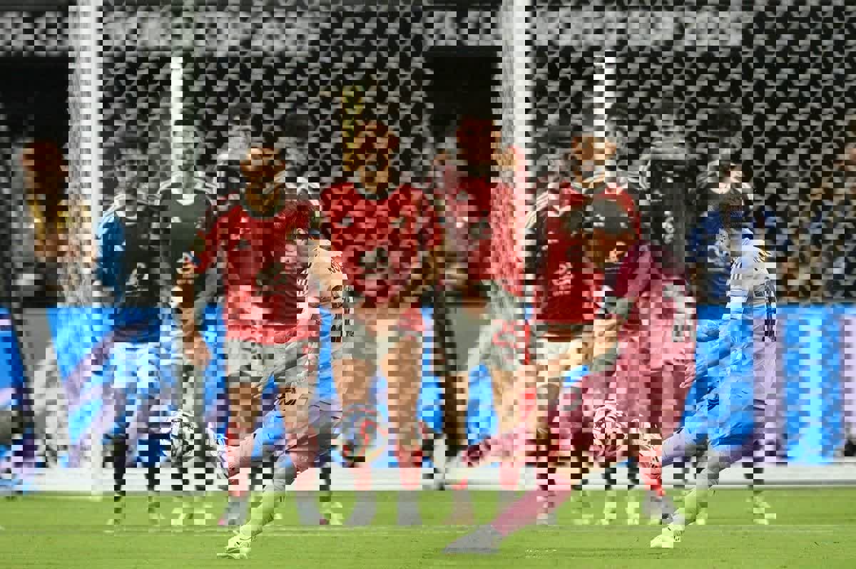 2199972