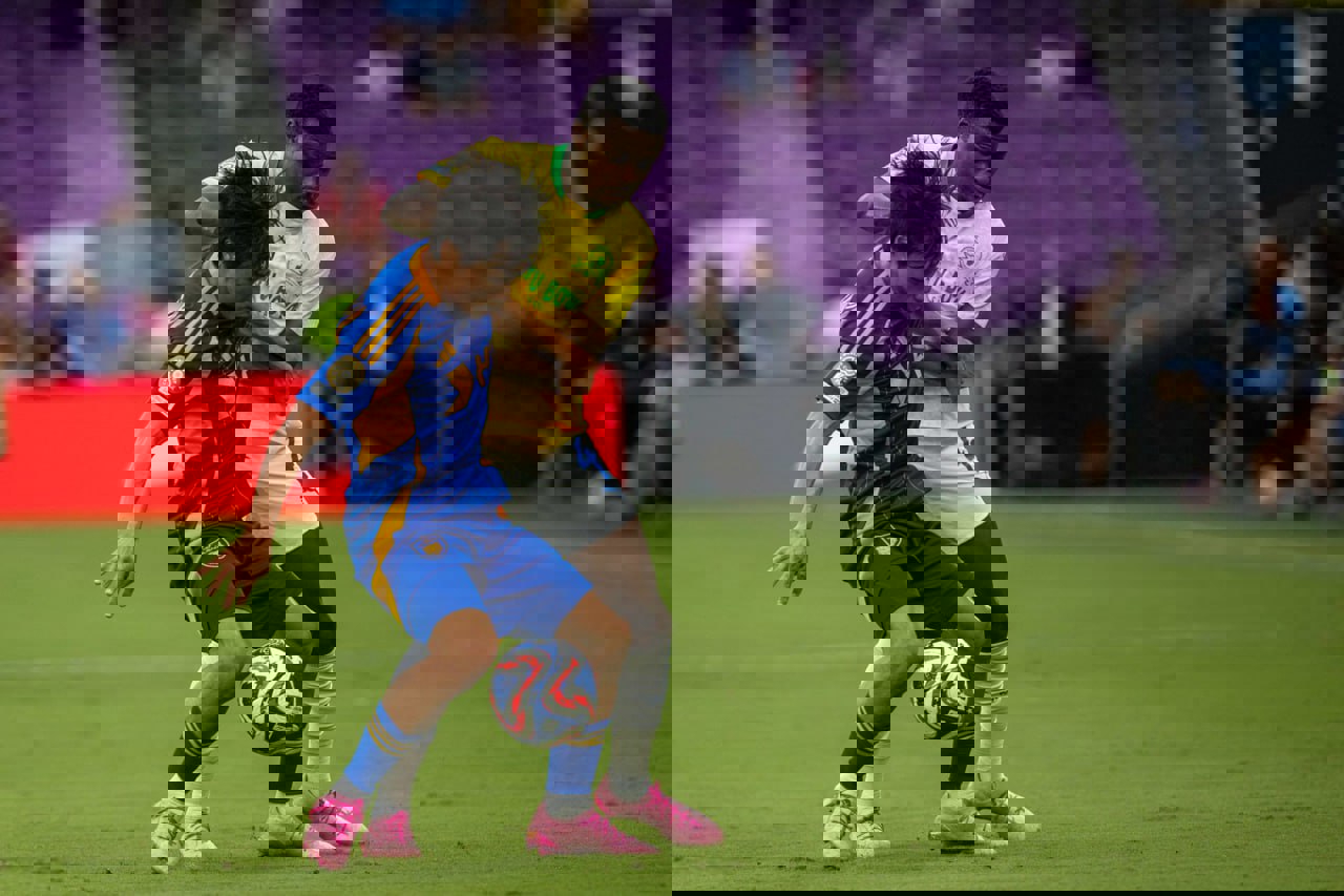 2200051