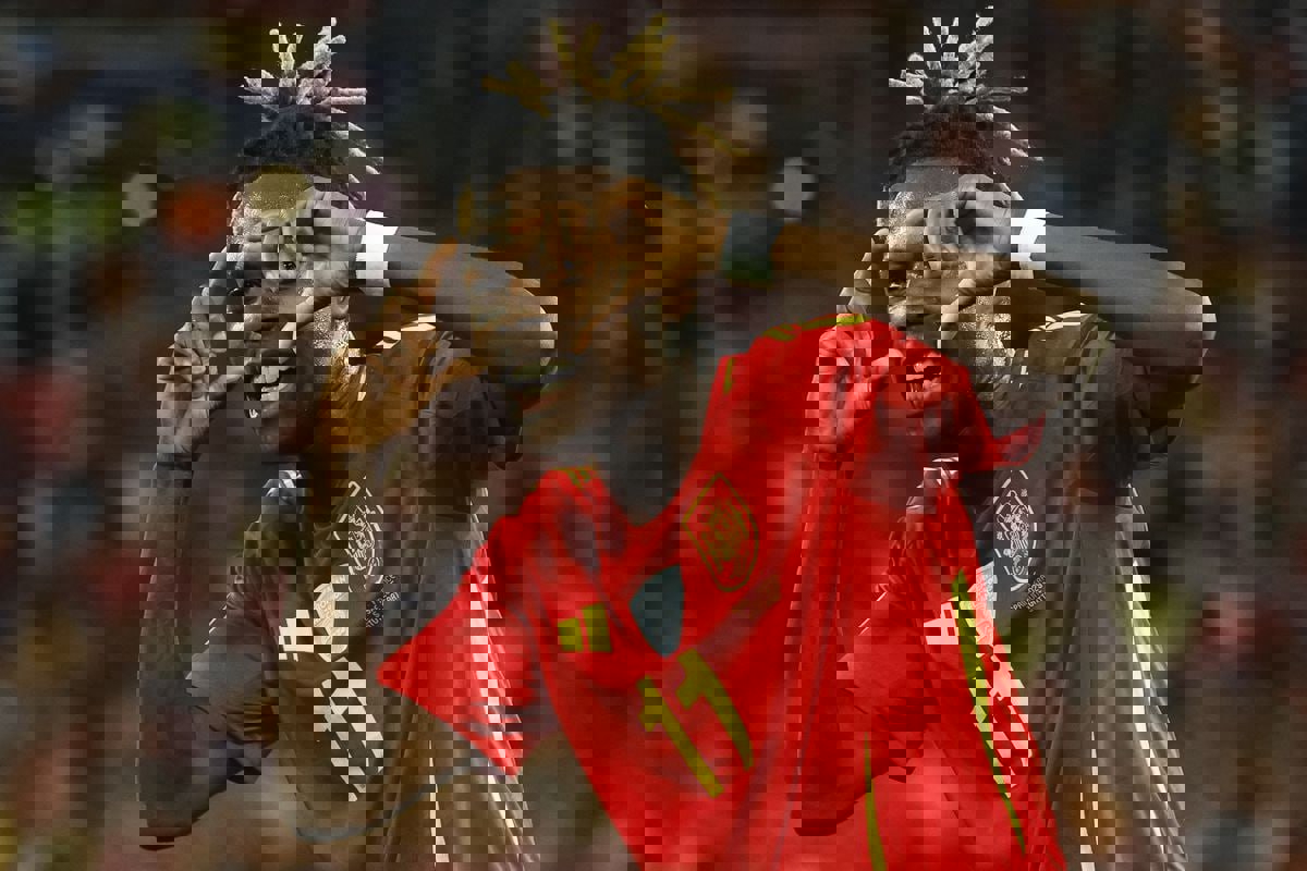 2200081