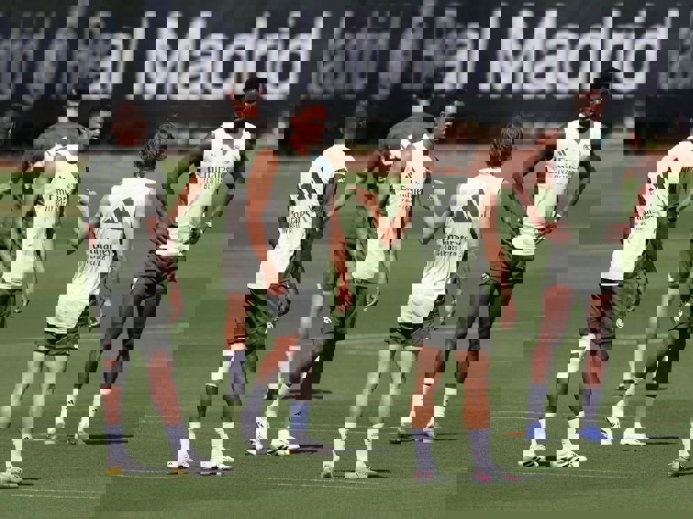 2200090