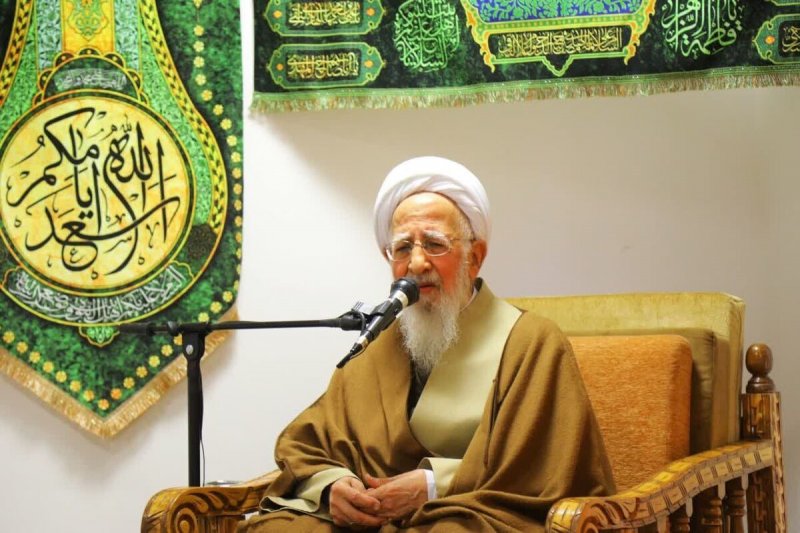 دعای آیت الله جوادی آملی برای رهبر معظم انقلاب و مردم ایران