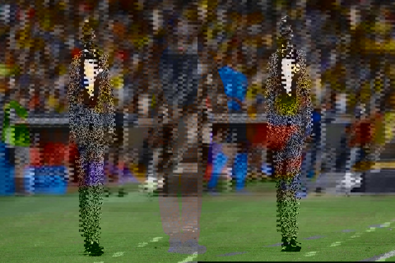 2200906