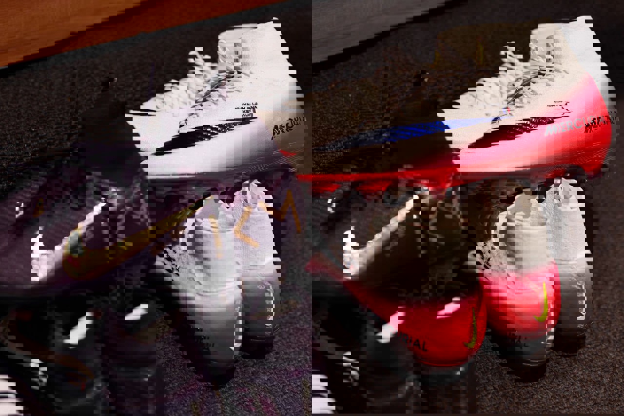 2200495