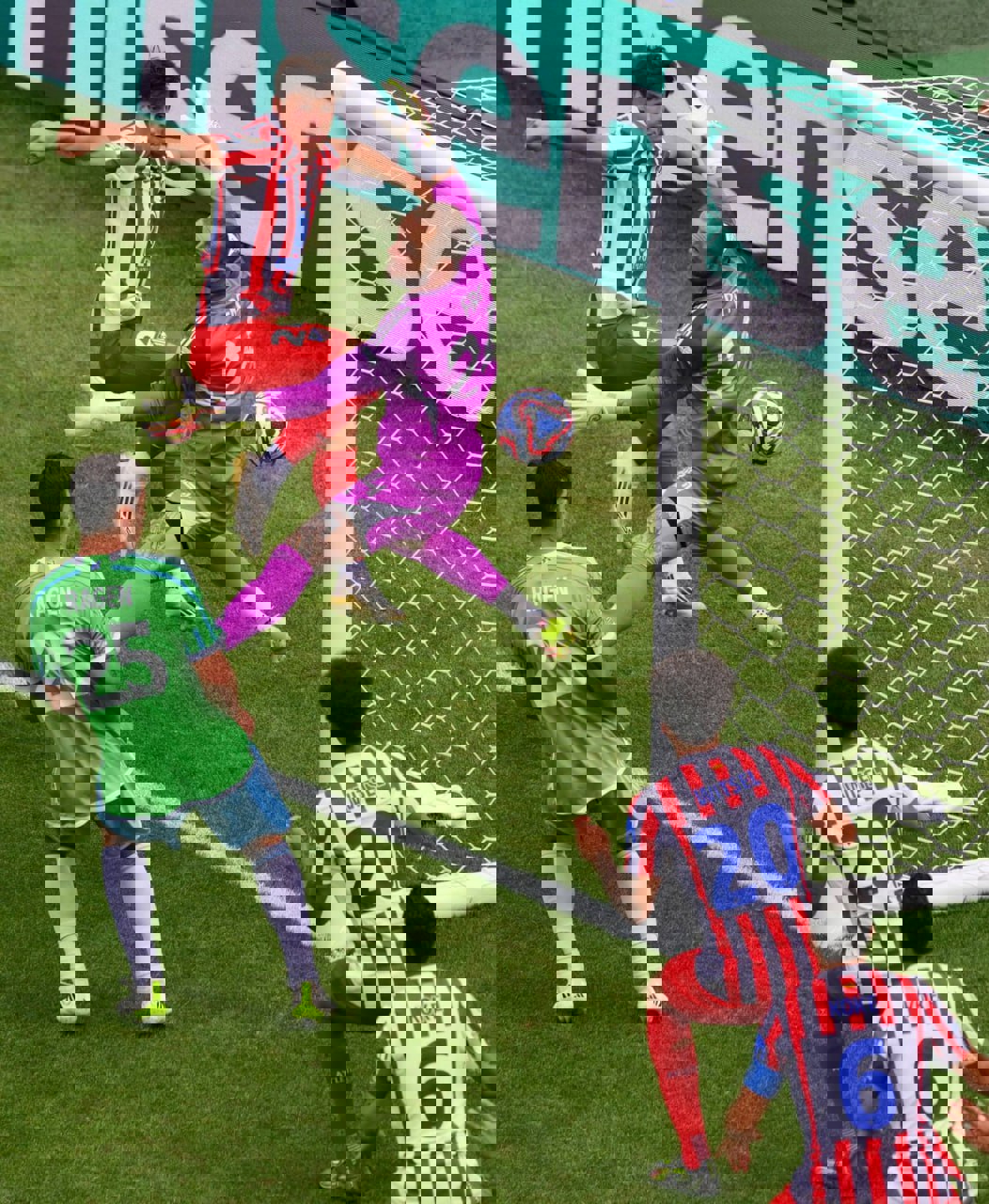 2200550