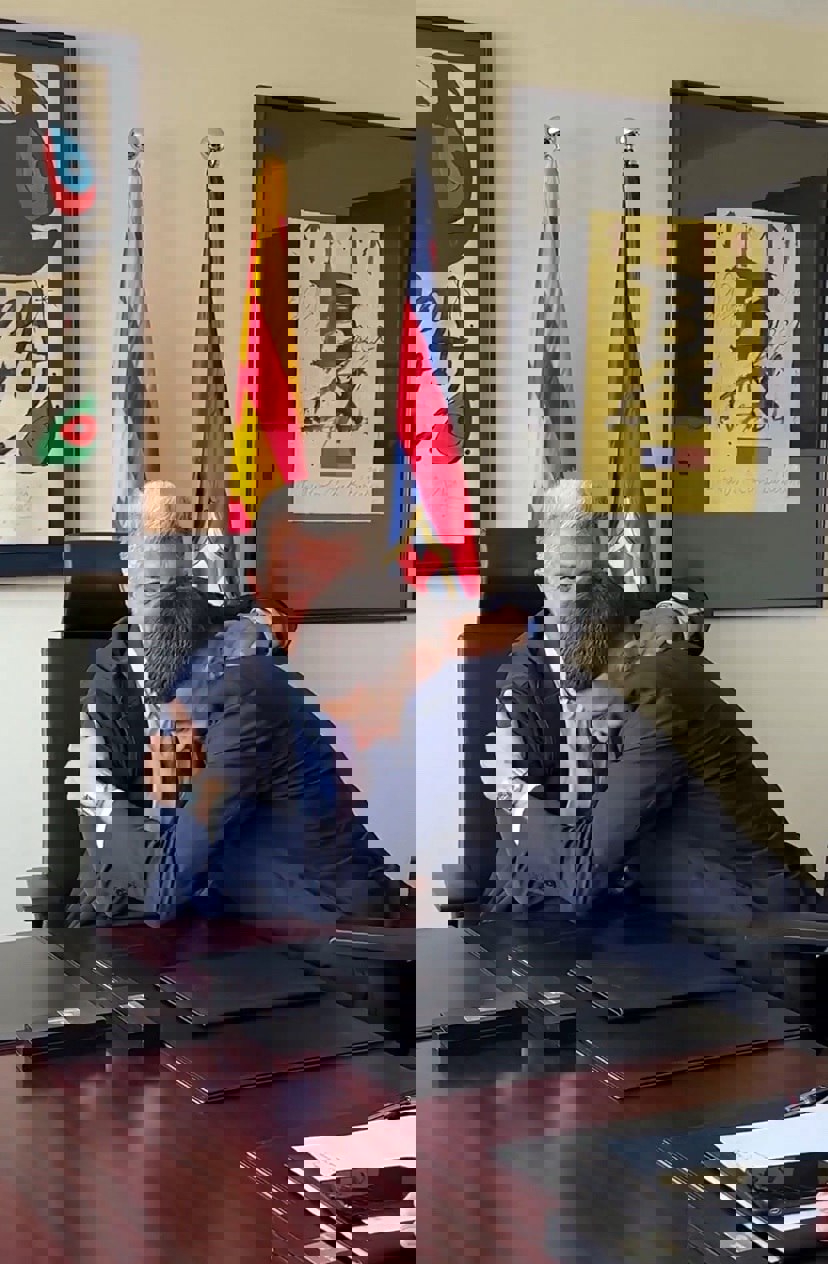 2200783
