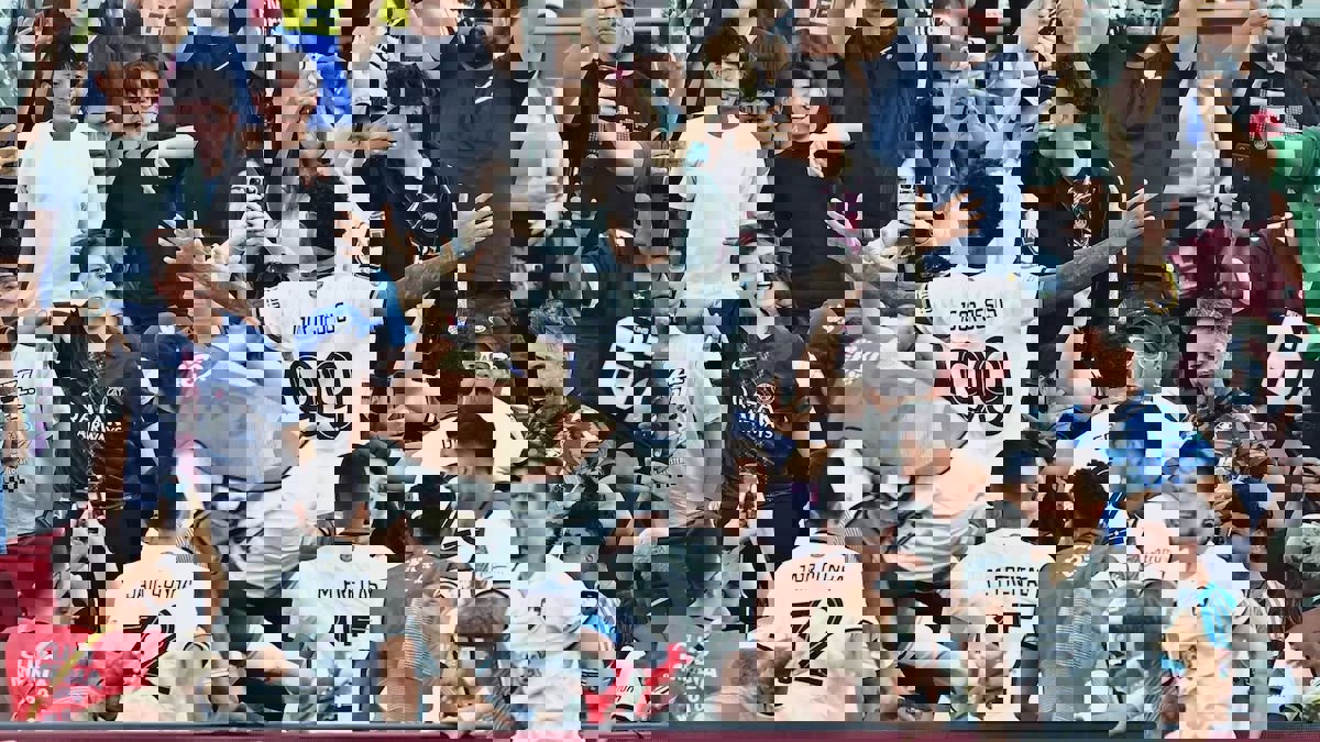 2200686