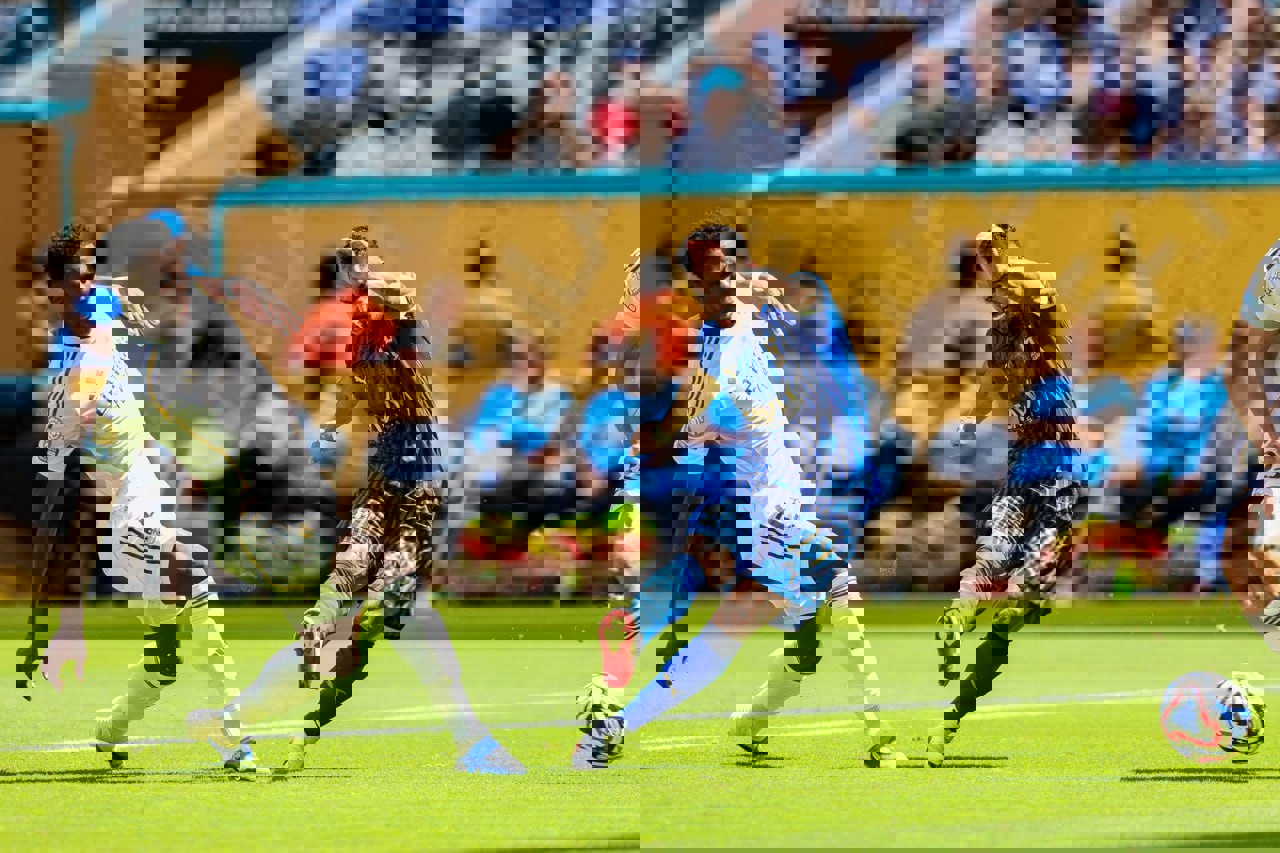 2200807