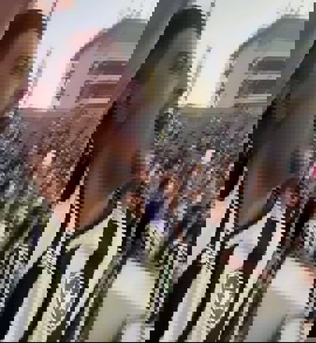 2201294