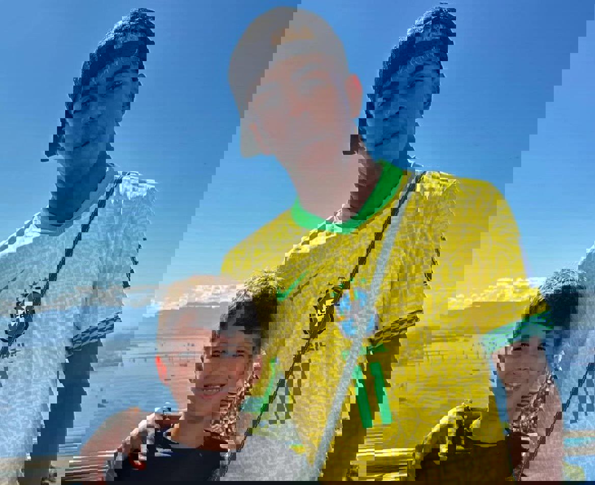 2201306