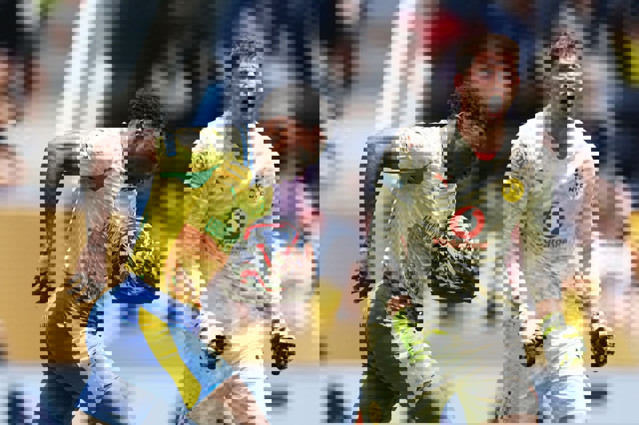 2201281