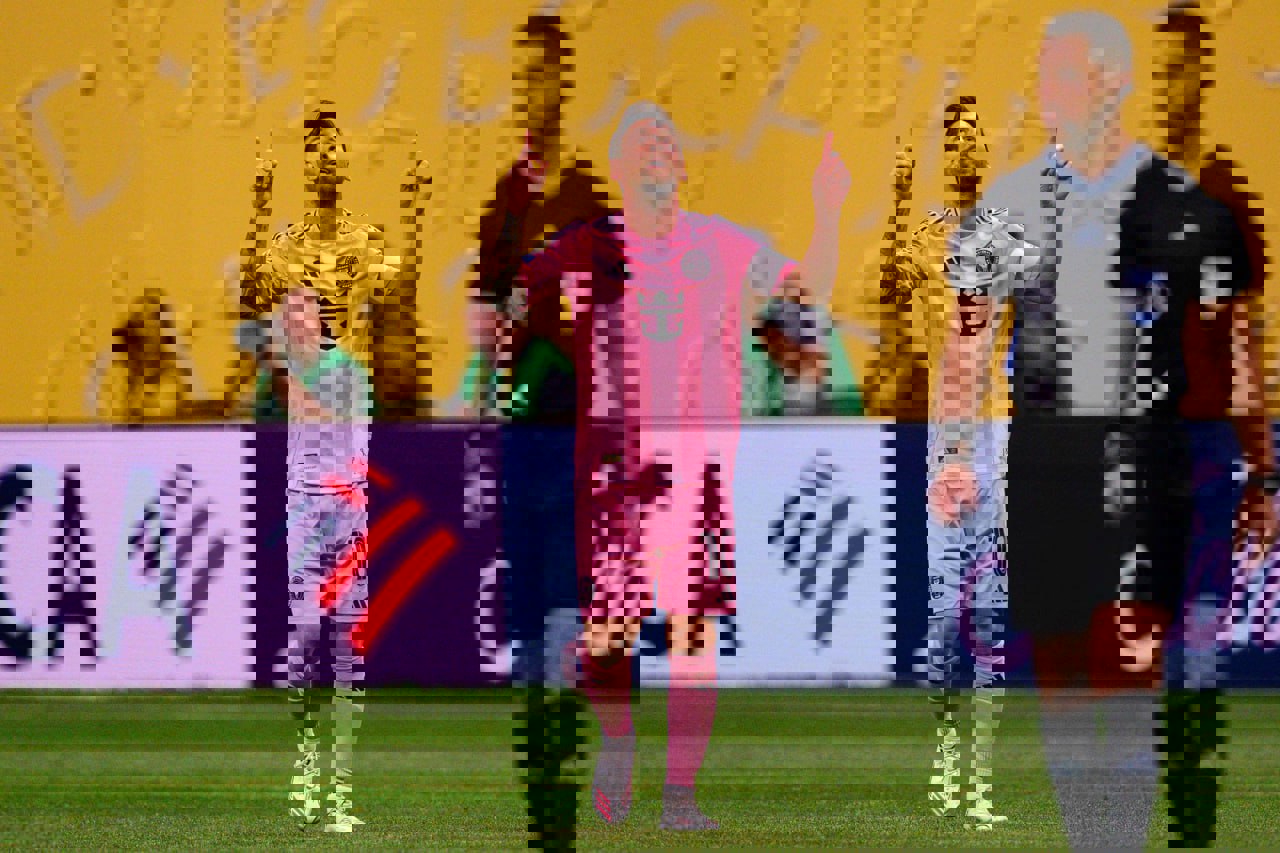 2201617