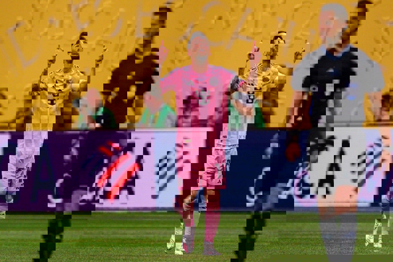 2201617