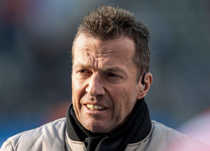 مسی بهترین است چون باهوش‌تر از رونالدو است