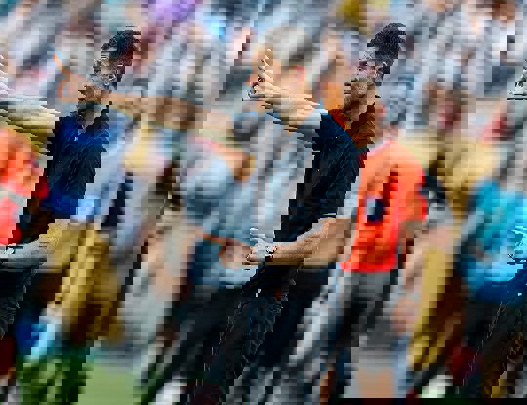 2201880