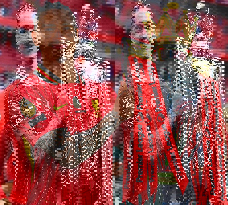 2201933