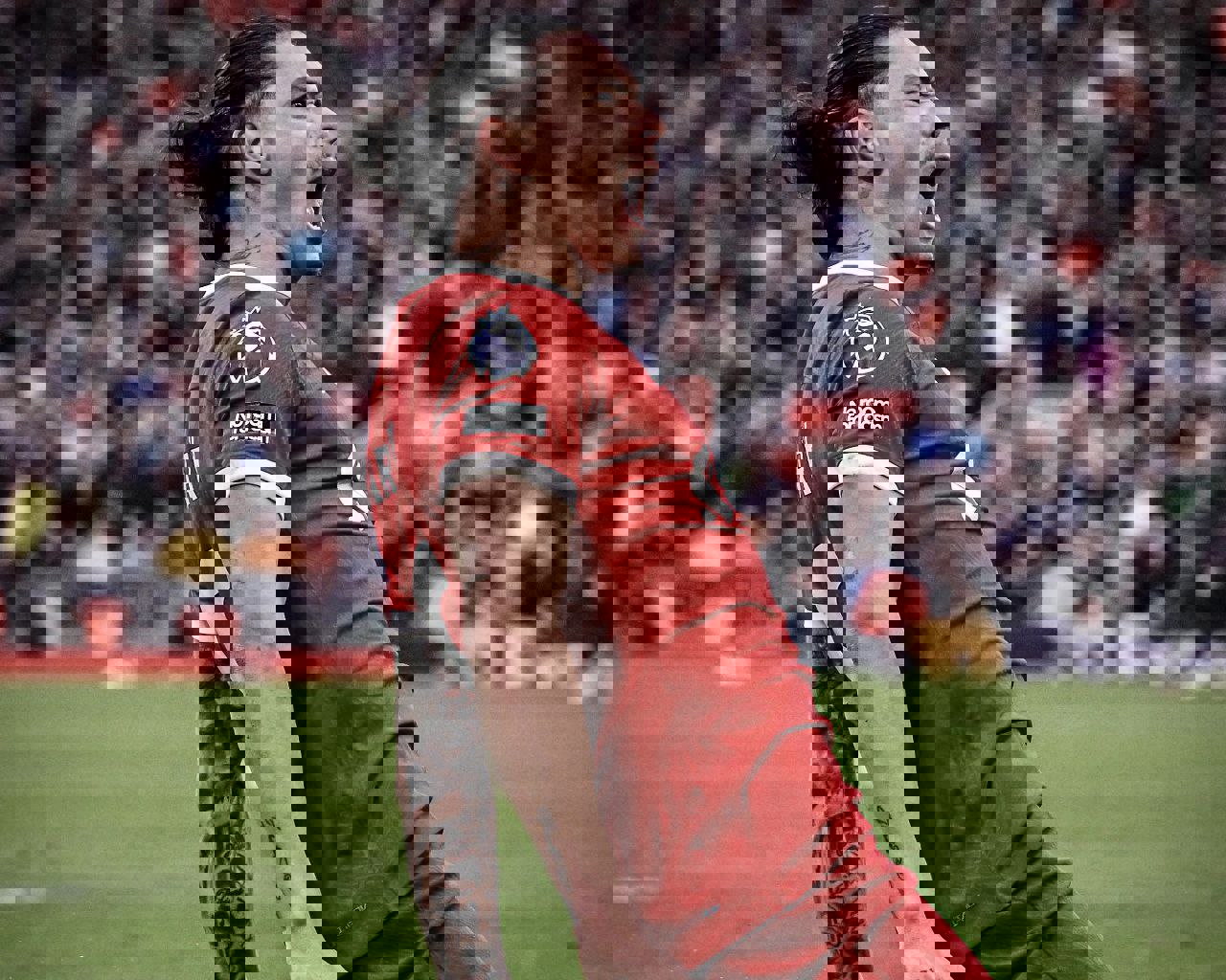 2201932