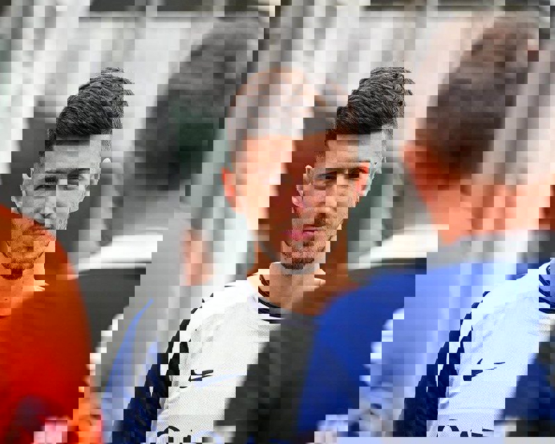 2201901