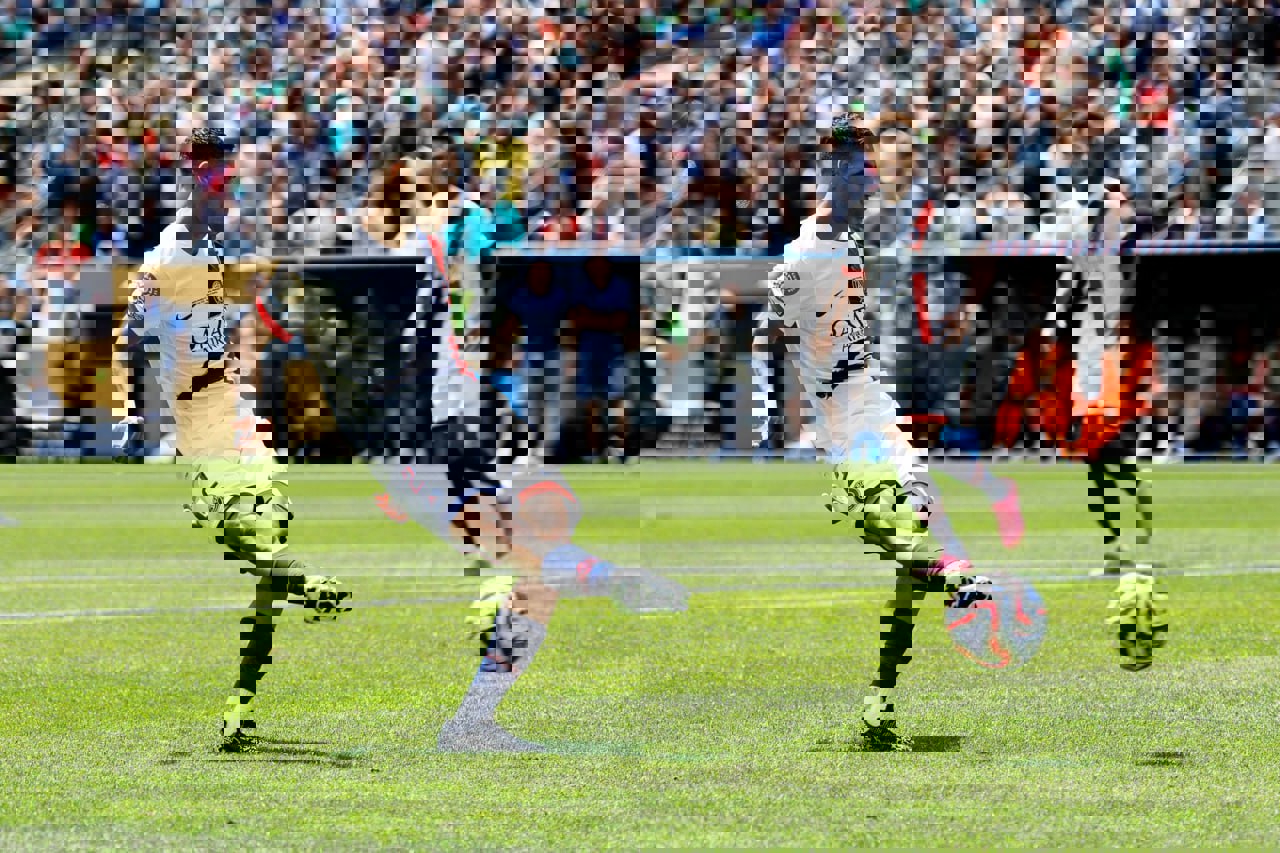 2201981