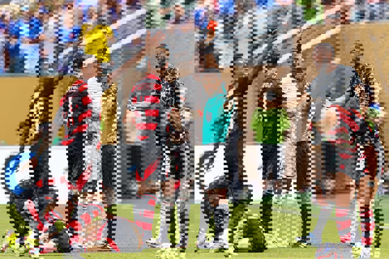 2202157