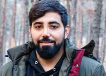 حضور محسن تنابنده در مراسم تشییع برادرزاده شهیدش