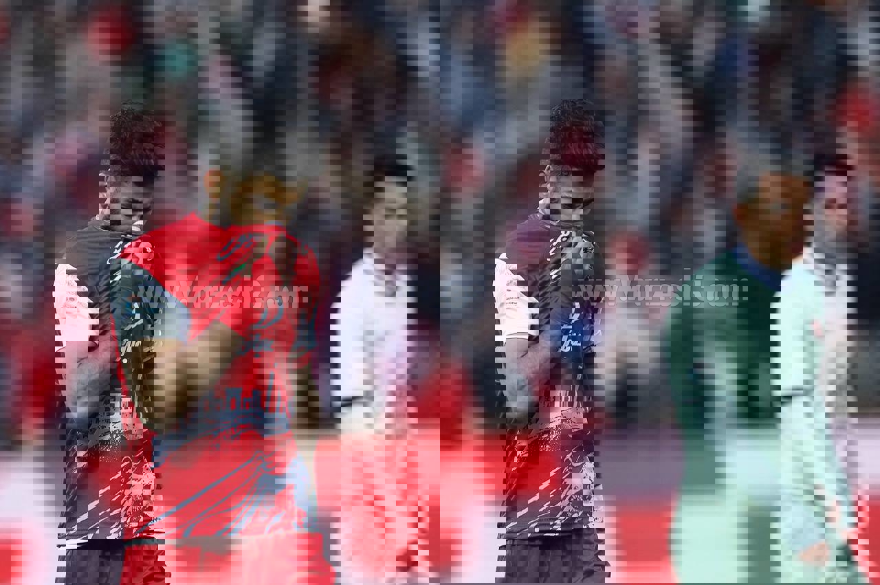 2202282