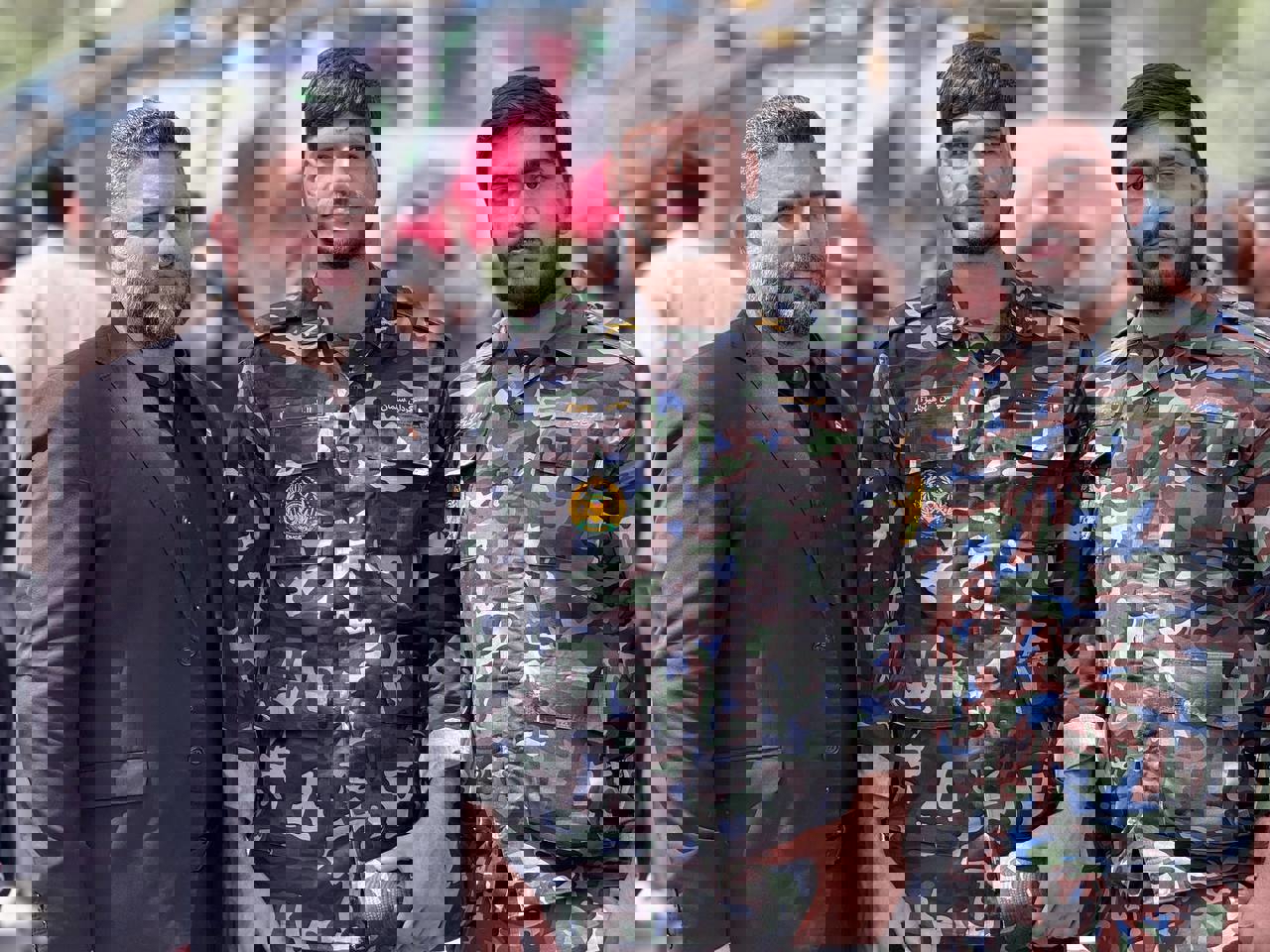 2202271