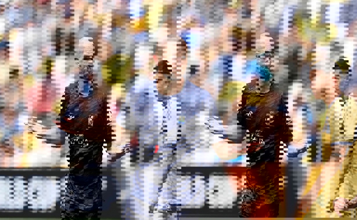 2202328
