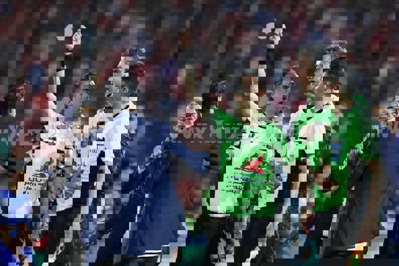 2202312