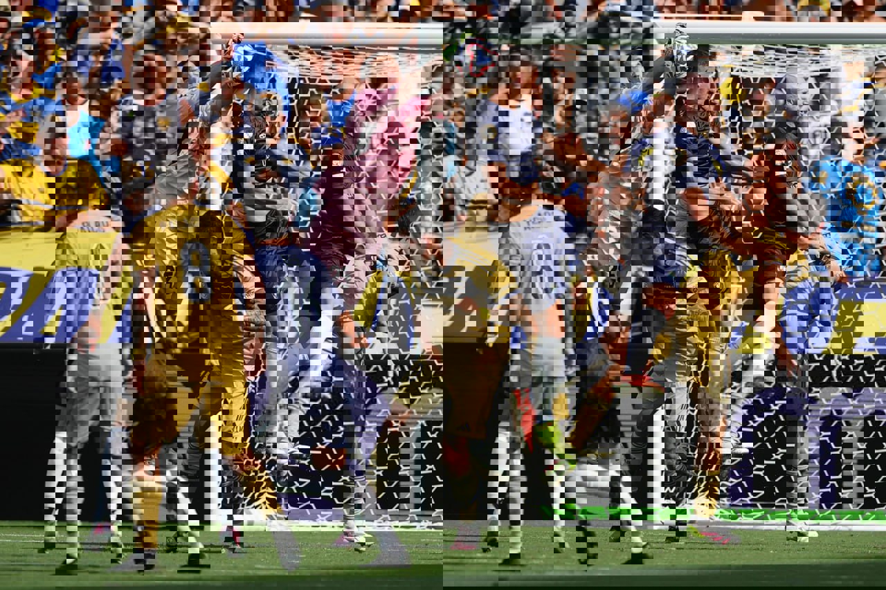 2202353