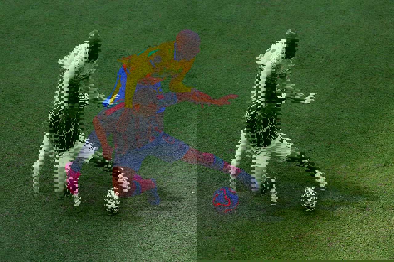 2202500