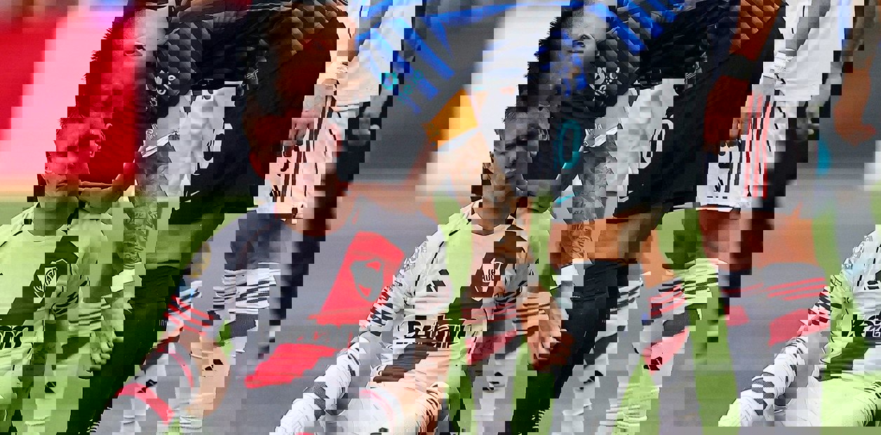 2202602