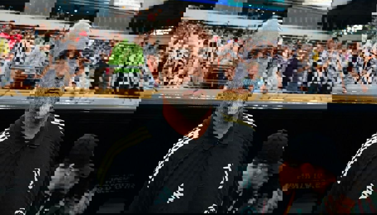 2202594