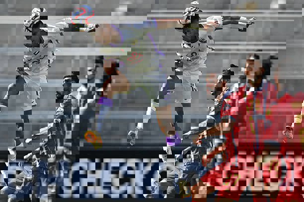 2202722