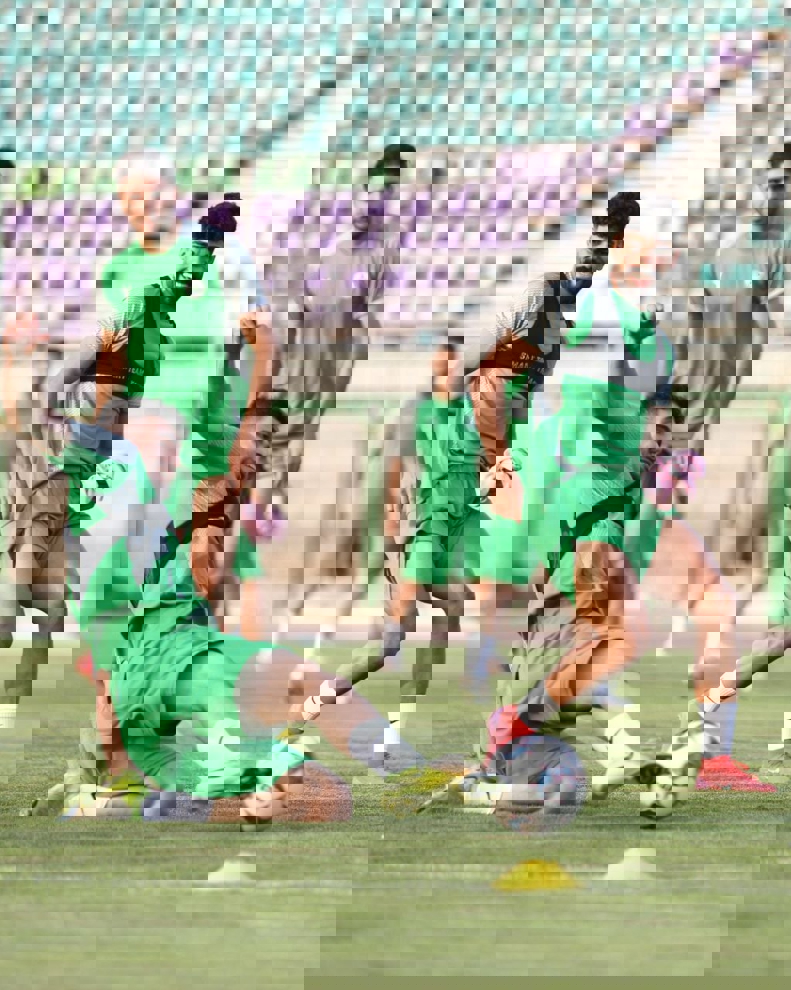 2202812