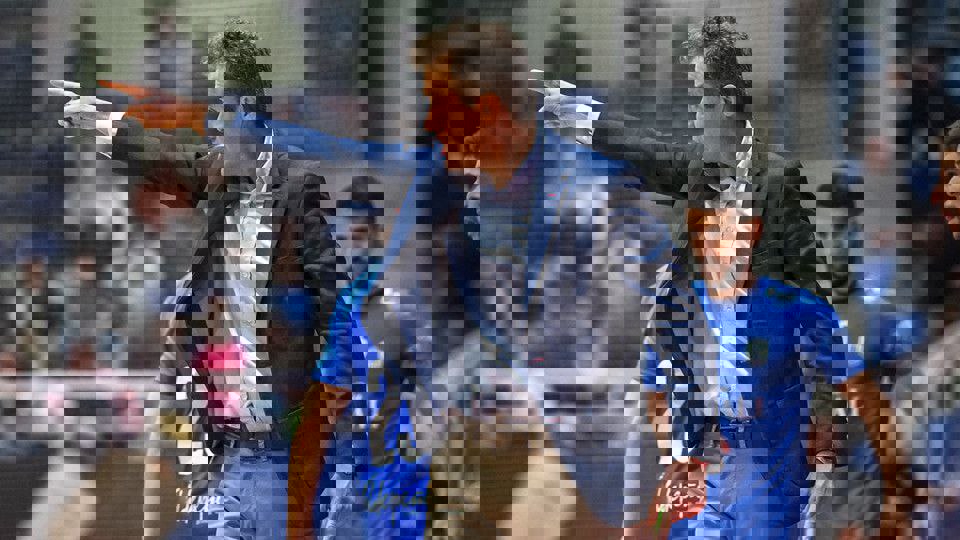 2202929