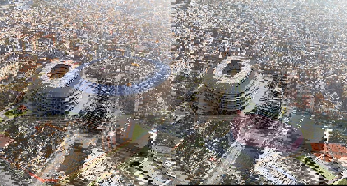 2202889