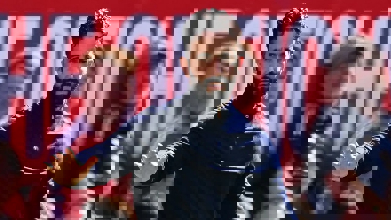 2202976