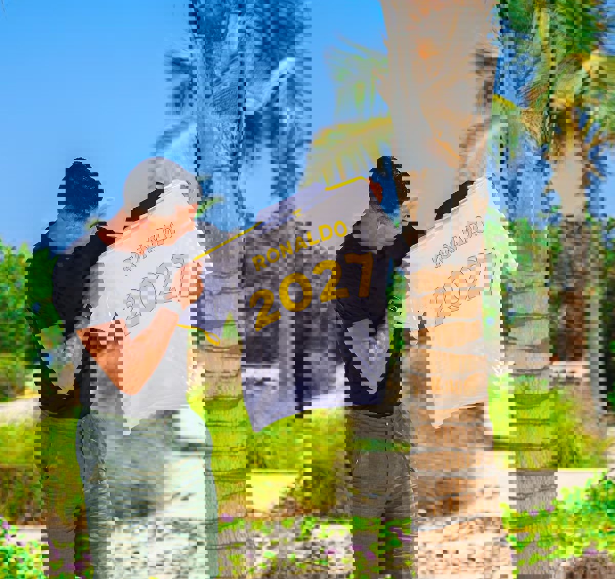 2203044